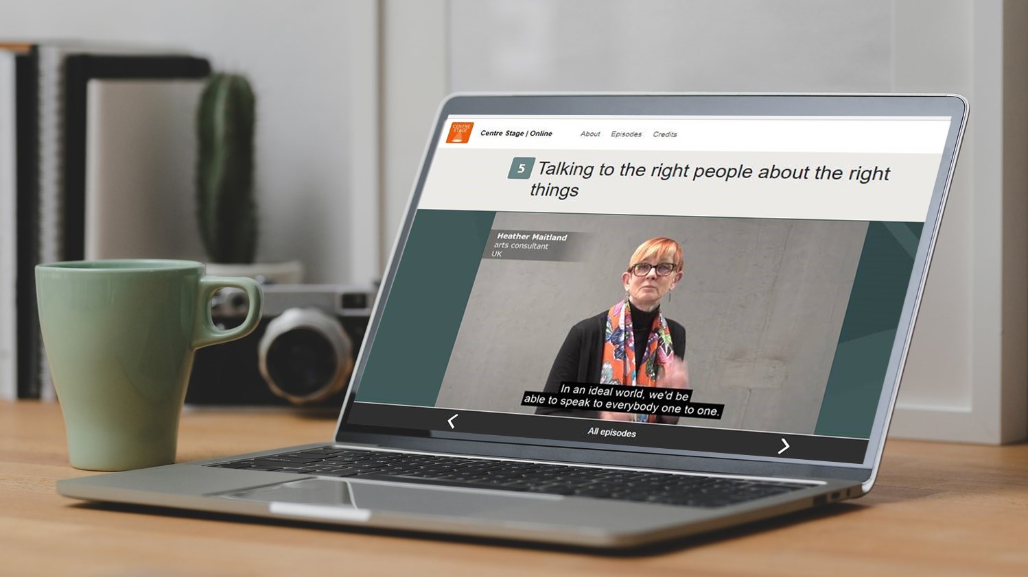 Centre Stage Online i laptop